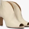 Beige Another Label Enkellaarsjes Nanna Heels 2 Beige Another Label Enkellaarsjes Nanna Heels -Mode Kledingwinkel 211490 1