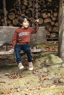 Roest Common Heroes Trui 2231-8323